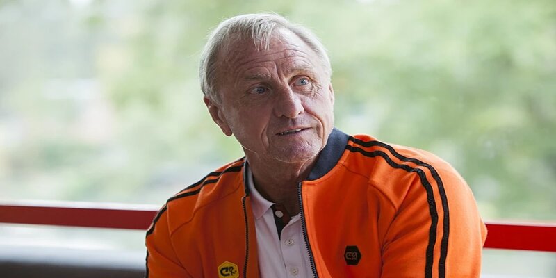 Tiki Taka bắt nguồn từ HLV Johan Cruyff